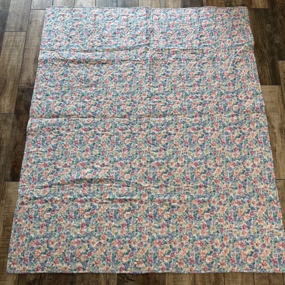 Handmade Patchwork Quilt Batik Floral Diamond Block Reversible Multi Color 57x66
